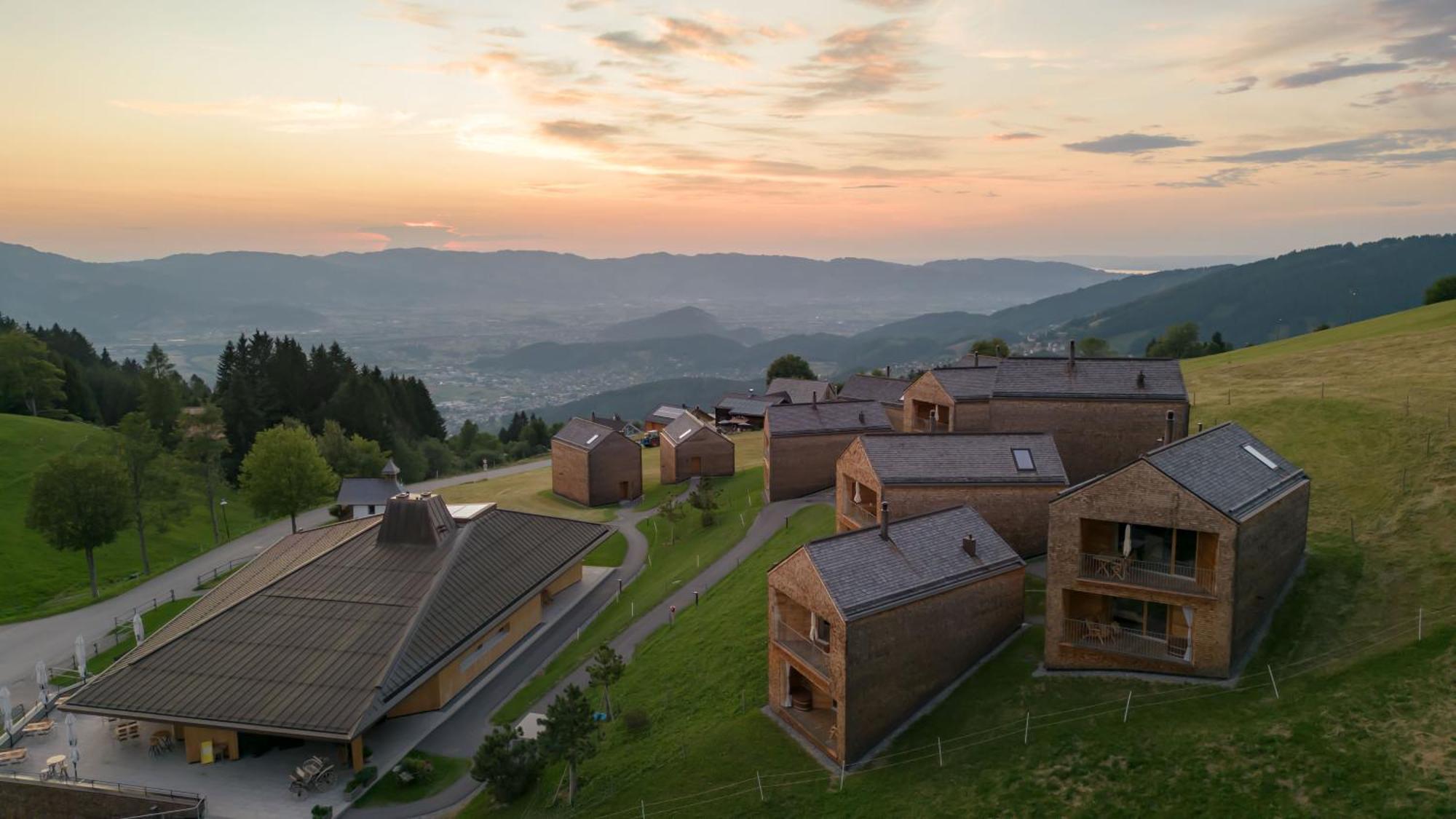 Peterhof Chalets Batschuns 外观 照片