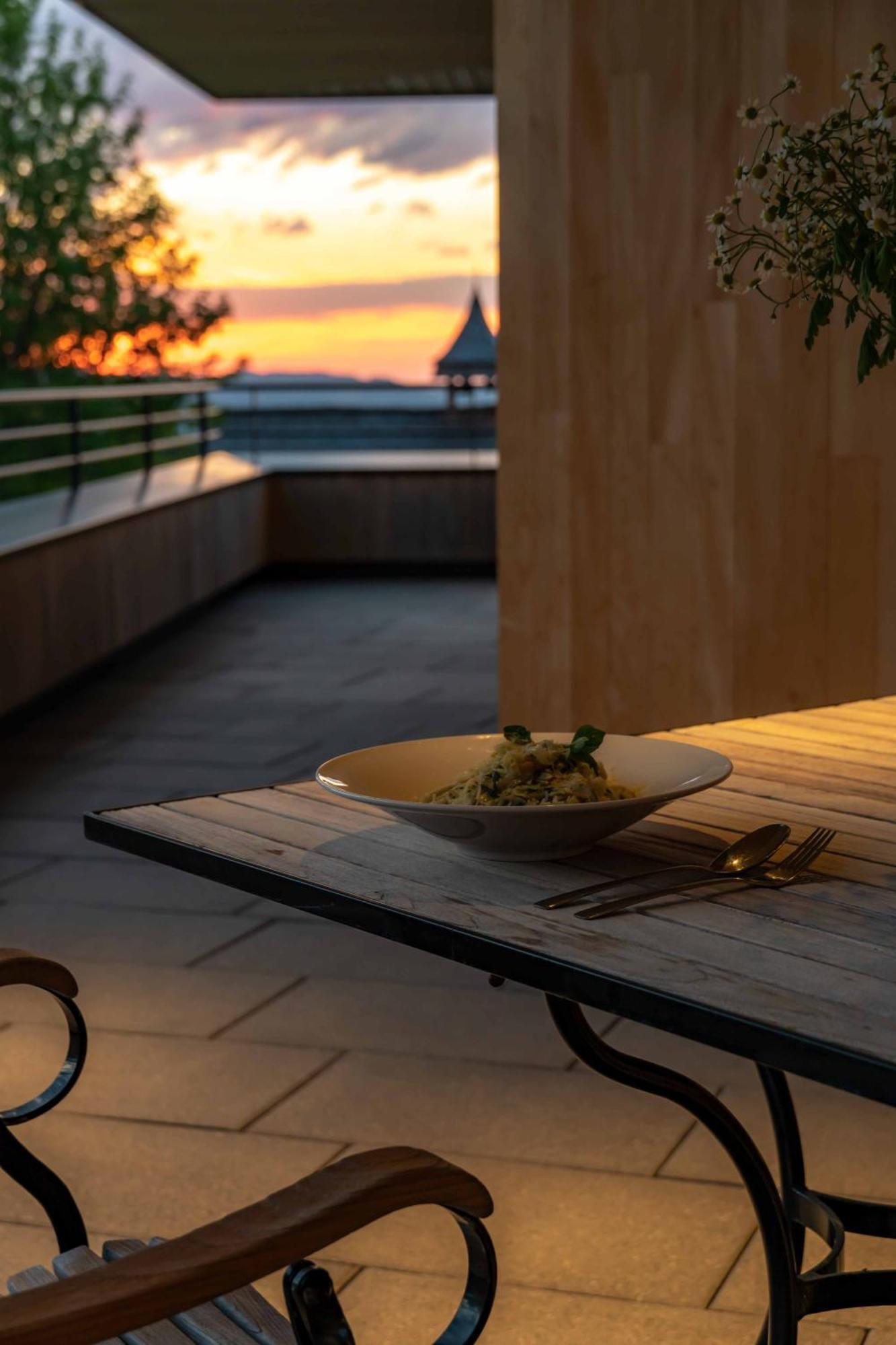 Peterhof Chalets Batschuns 外观 照片