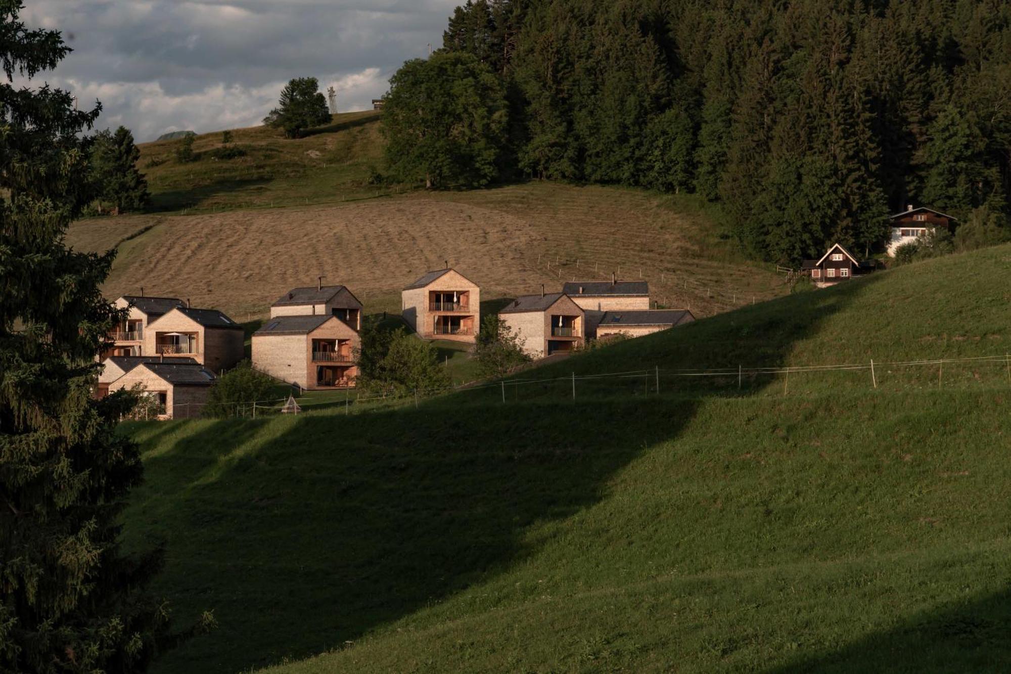 Peterhof Chalets Batschuns 外观 照片